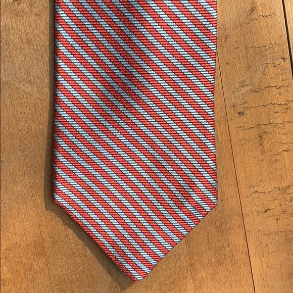 Brooks Brother’s Makers Salmon/Blue Necktie - Picture 3 of 4